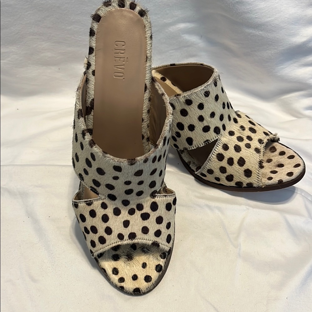 Crevo Cream and Black Mules with Chunky Heel